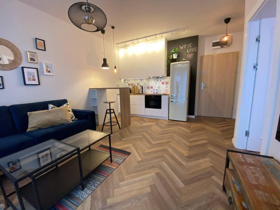 Art Marina Nad Rzeka Z Bezplatnym Parkingiem Apartamento Wrocław Exterior foto